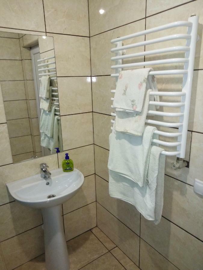 Apartament On Komarova 29 Вулиця Комарова 29 Kropyvnytsky Buitenkant foto