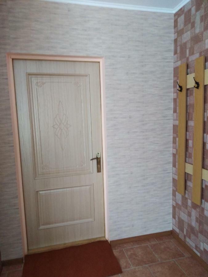 Apartament On Komarova 29 Вулиця Комарова 29 Kropyvnytsky Buitenkant foto